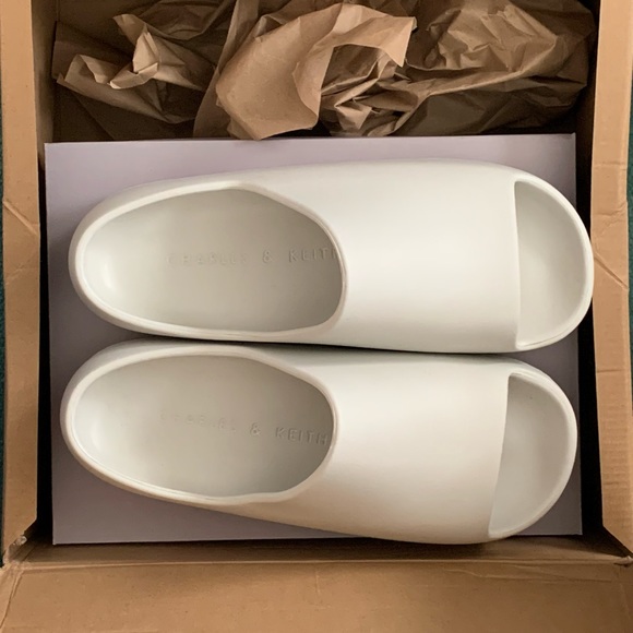 Morgan Platform Slide Sandals - Picture 4 of 7